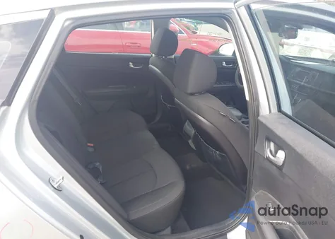 2016 Kia Optima Lx from USA, damaged, VIN 5XXGT4L34GG008047